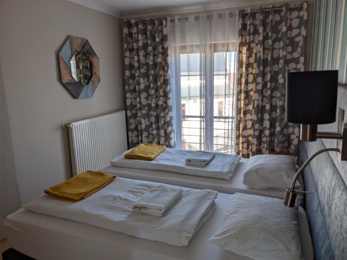 Minaret Apartman Еґер Екстер'єр фото